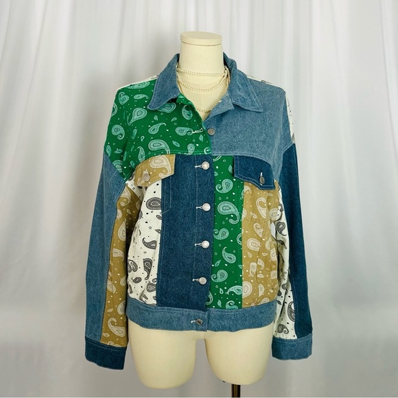Signature8 Paisley Patchwork Denim Jacket (682) - Picture 3 of 15
